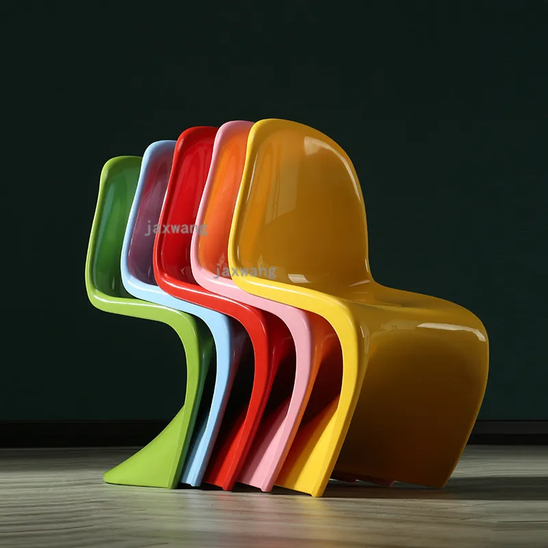 Съвременните пластмасови дизайнерски трапезни столове, мебели за хола, маса за хранене, стол с облегалка за почивка, скандинавски мързелив единична разтегателен диван и фотьойл Изображение 5