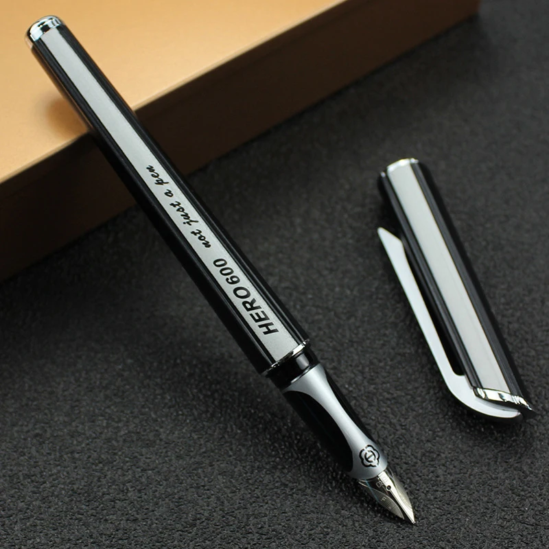 Метална черна писалка HERO 600, популярен стил, тънка дръжка 0,5 мм, индивидуално перо за писане Изображение 0